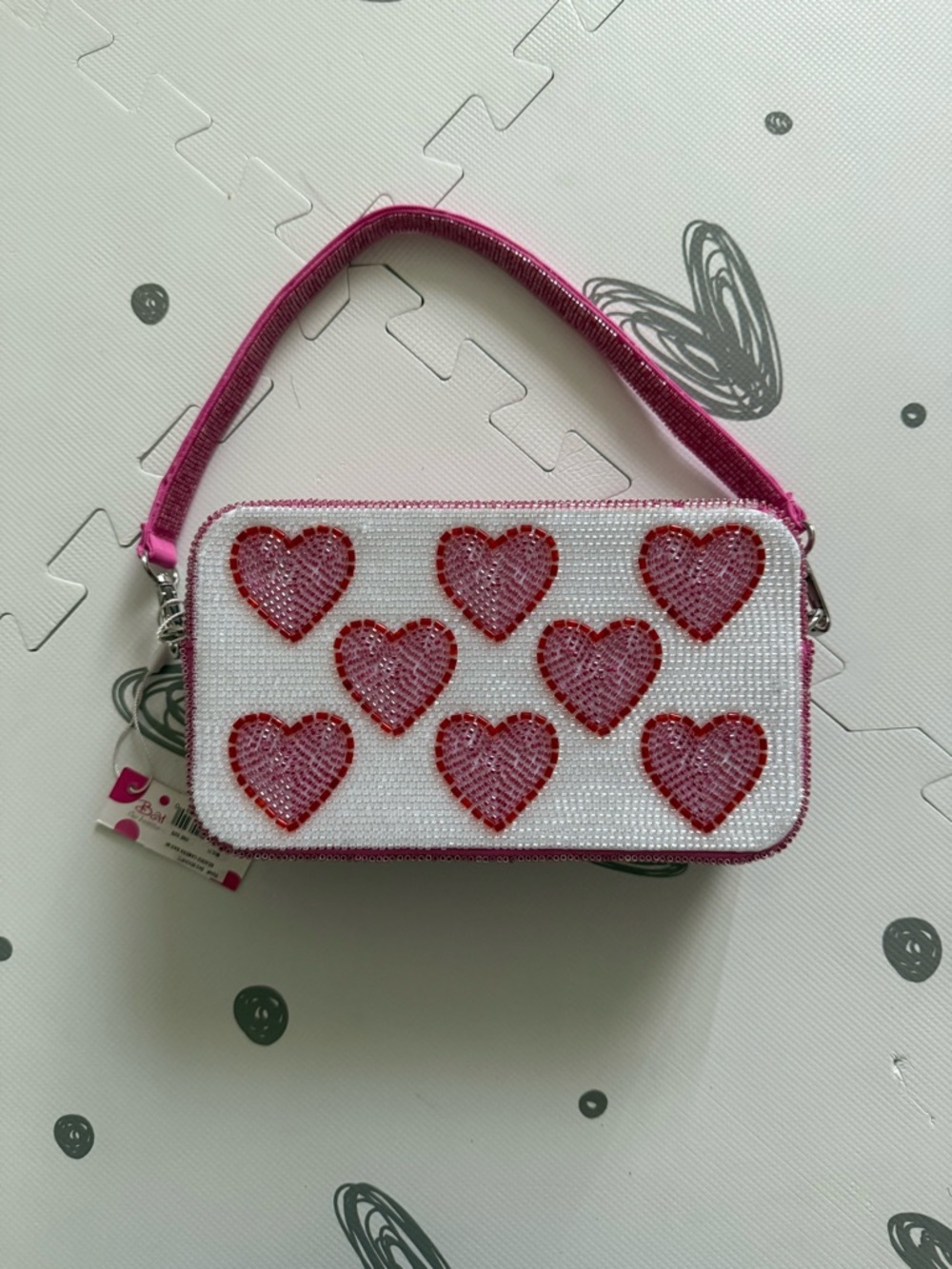 Pink Heart beaded Crossbody Bag - Picture 3 of 3